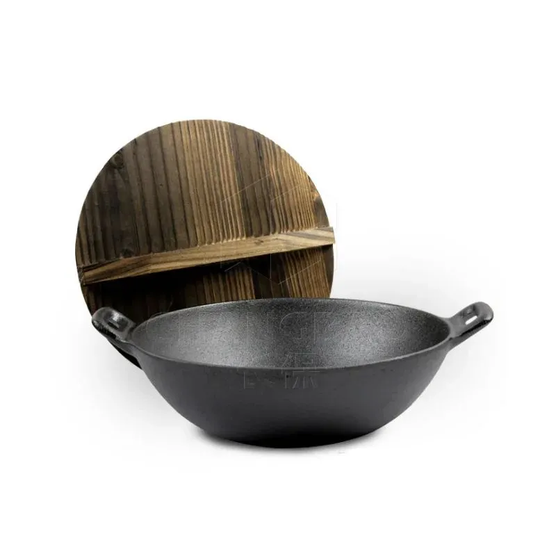 24cm Cast Iron Wok with Wood Lid